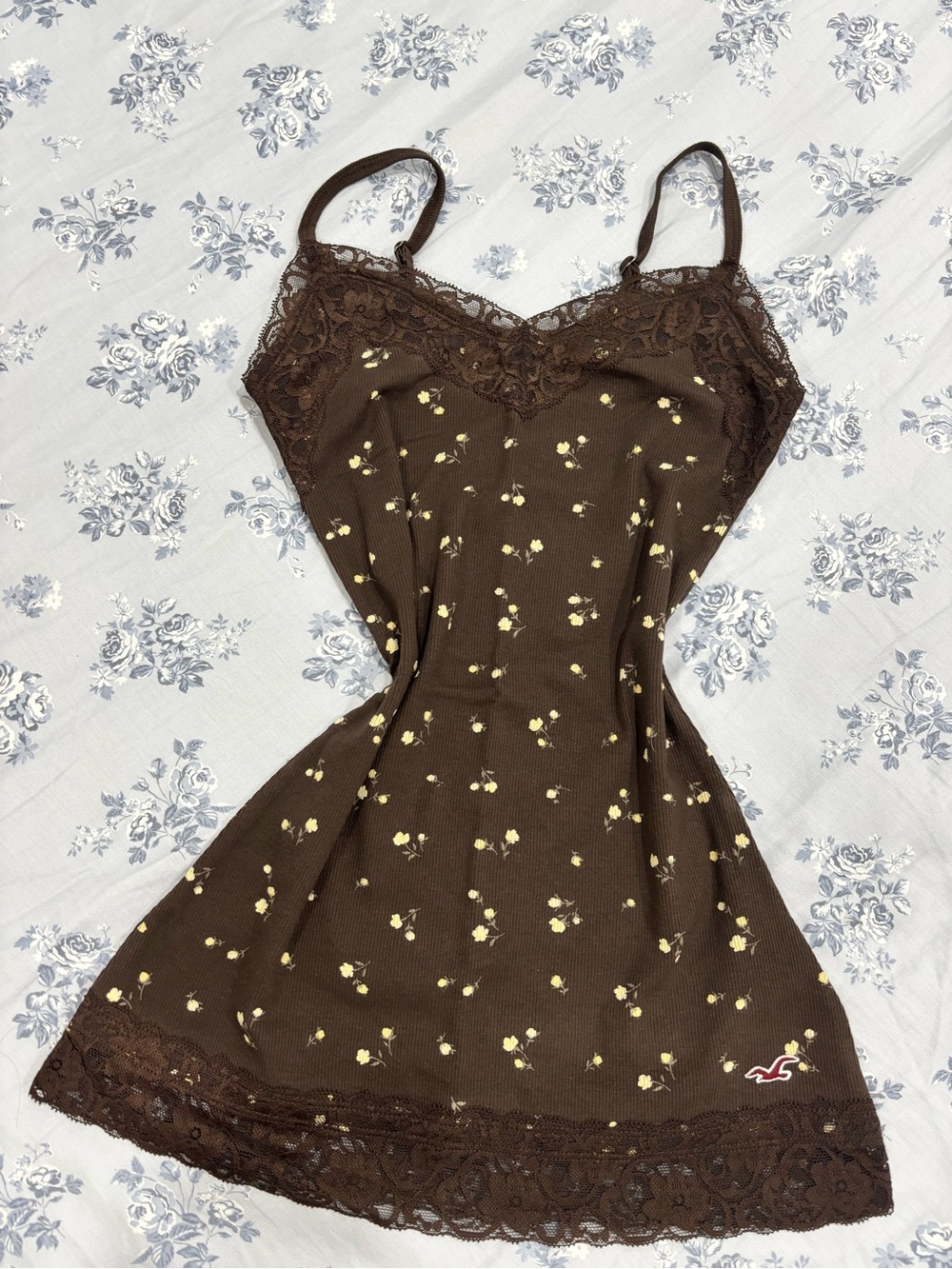 Y2k-style Hollister Co. Brown Floral Lace-Trim Cami - Picture 1 of 4